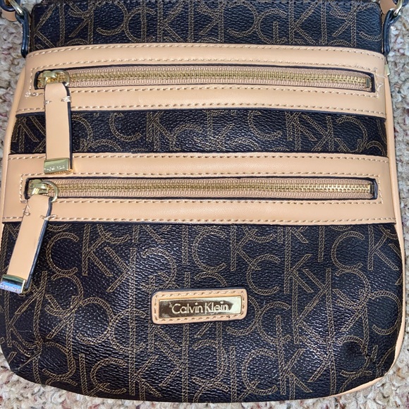 Purse - Picture 2 of 4